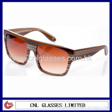 Latest Wood Stripe Brown Gradient Lens Sunglasses 